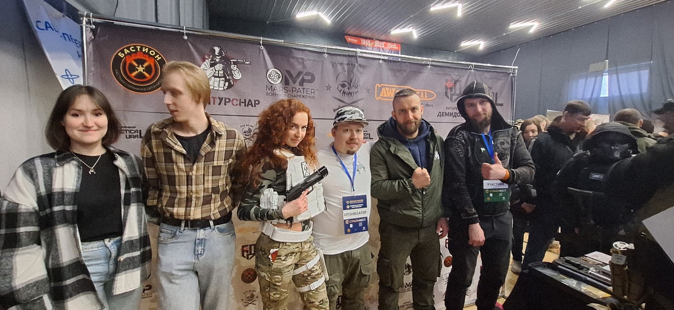 12 апреля в знаменательный день для нашей страны - День космонавтики